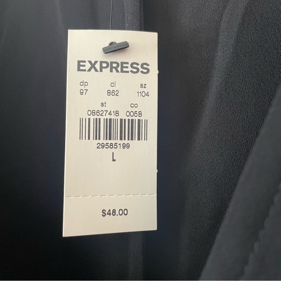 NWT Express Wrap Front Strong Shoulder Top - Picture 5 of 5